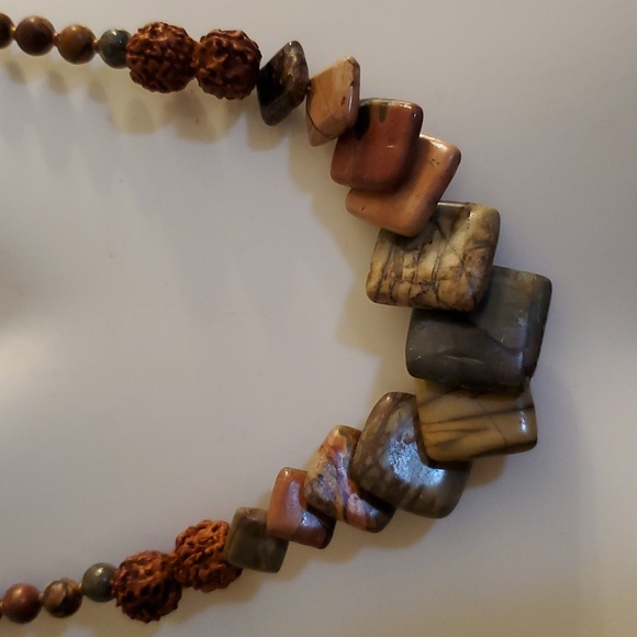 Wood/Precious Stone Necklace - Picture 2 of 4